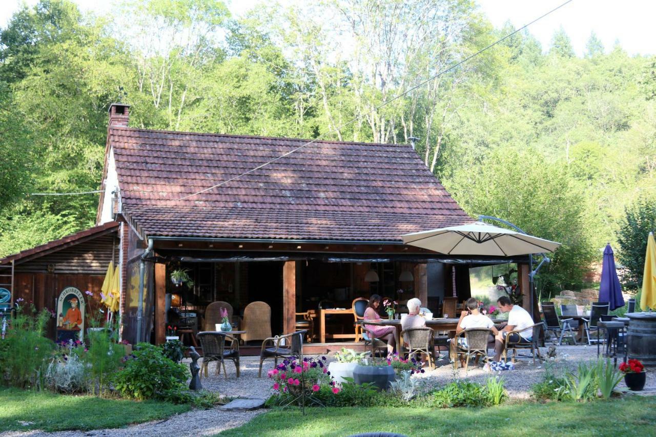 Domaine Chez Jem Hotel Le Breuil  Exterior foto
